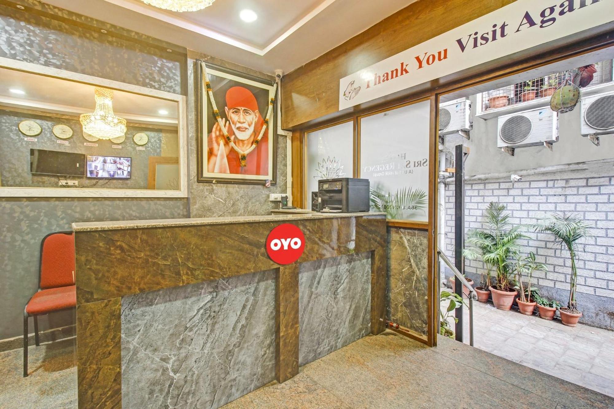 Super Hotel O Sri Sai Regency Hyderabad Exterior foto